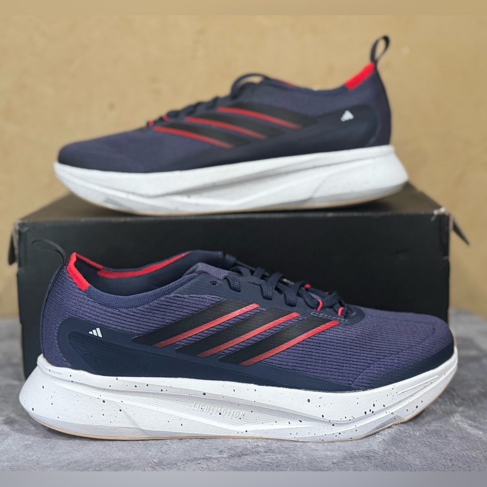Men's Adidas Jogit M Sneakers
Size 8.5 & 12